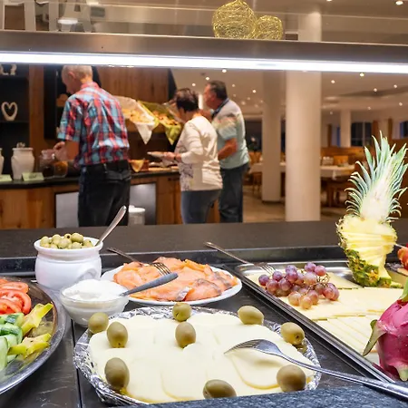 Hotel Thaneller Stadl Braeu-3